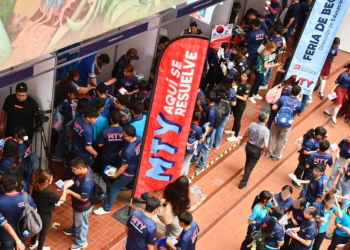 Feria De Becas 2025: Monterrey Impulsa A Jóvenes Estudiantes 