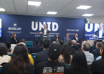Inaugura-Adrian-de-la-Garza-nuevo-Campus-de-la-UNID