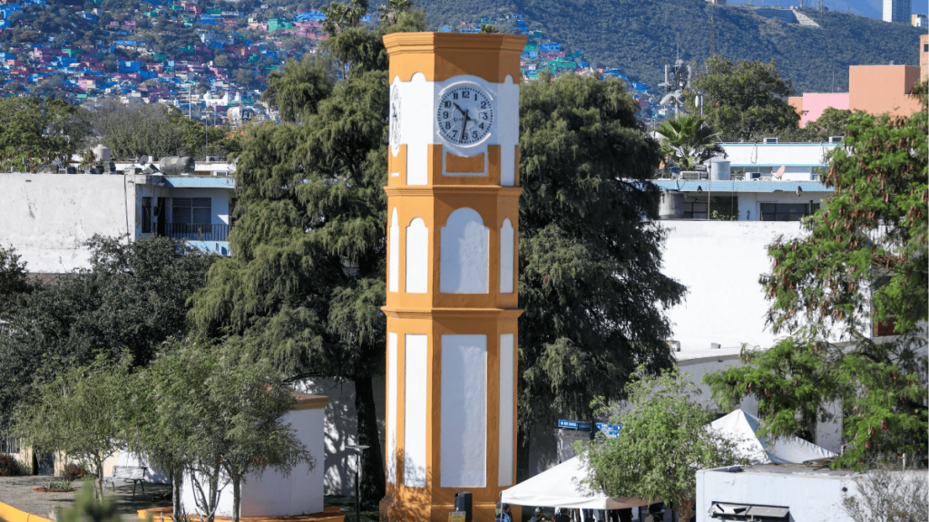 Barrio-Bonito-Barrio-Antiguo-modernización-urbana-semáforo-Monterrey