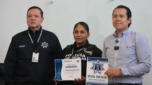 policía-de-San-Nicolás-Karla-Chairez-menores-alcoholizados-video-viral