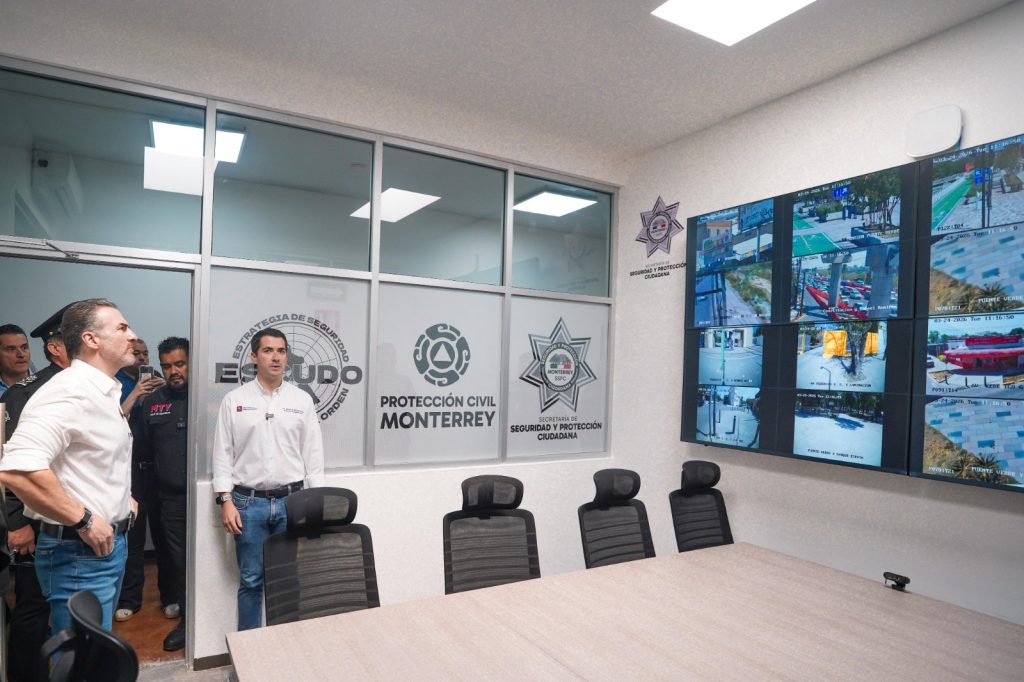 Visita guiada en el c2 de monterrey