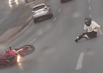 Motociclista derrapa en Rangel Frías tras perder el control por las lluvias